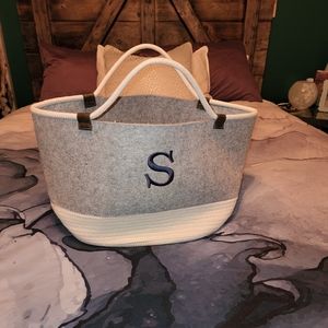 Thirty-one felt storage tote brushed whisper grey